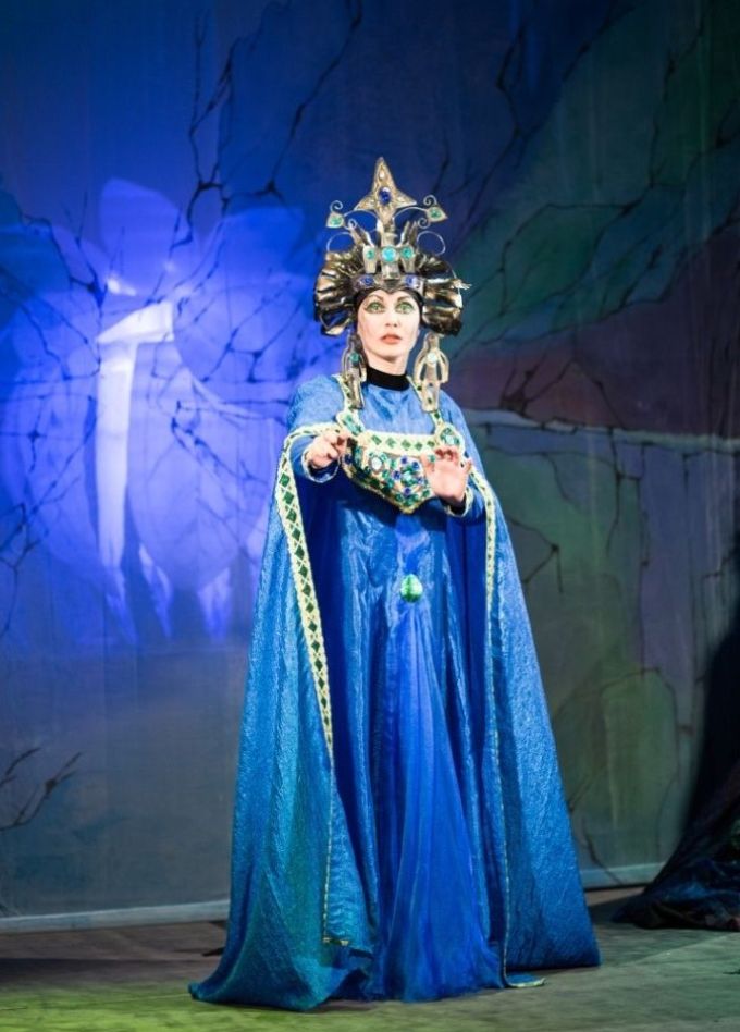 Спектакль «Хозяйка Медной горы»